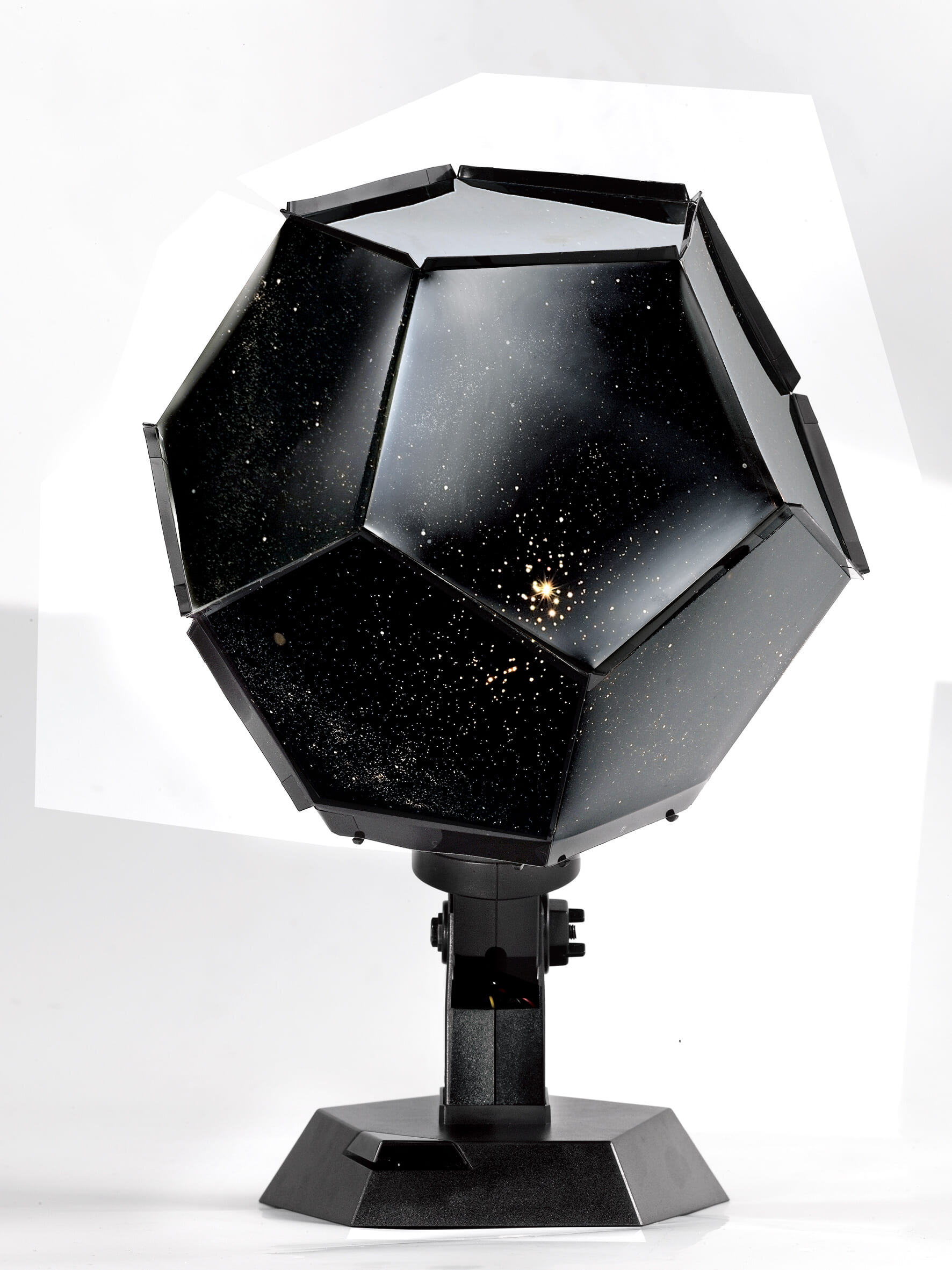 新型ピンホール式プラネタリウム