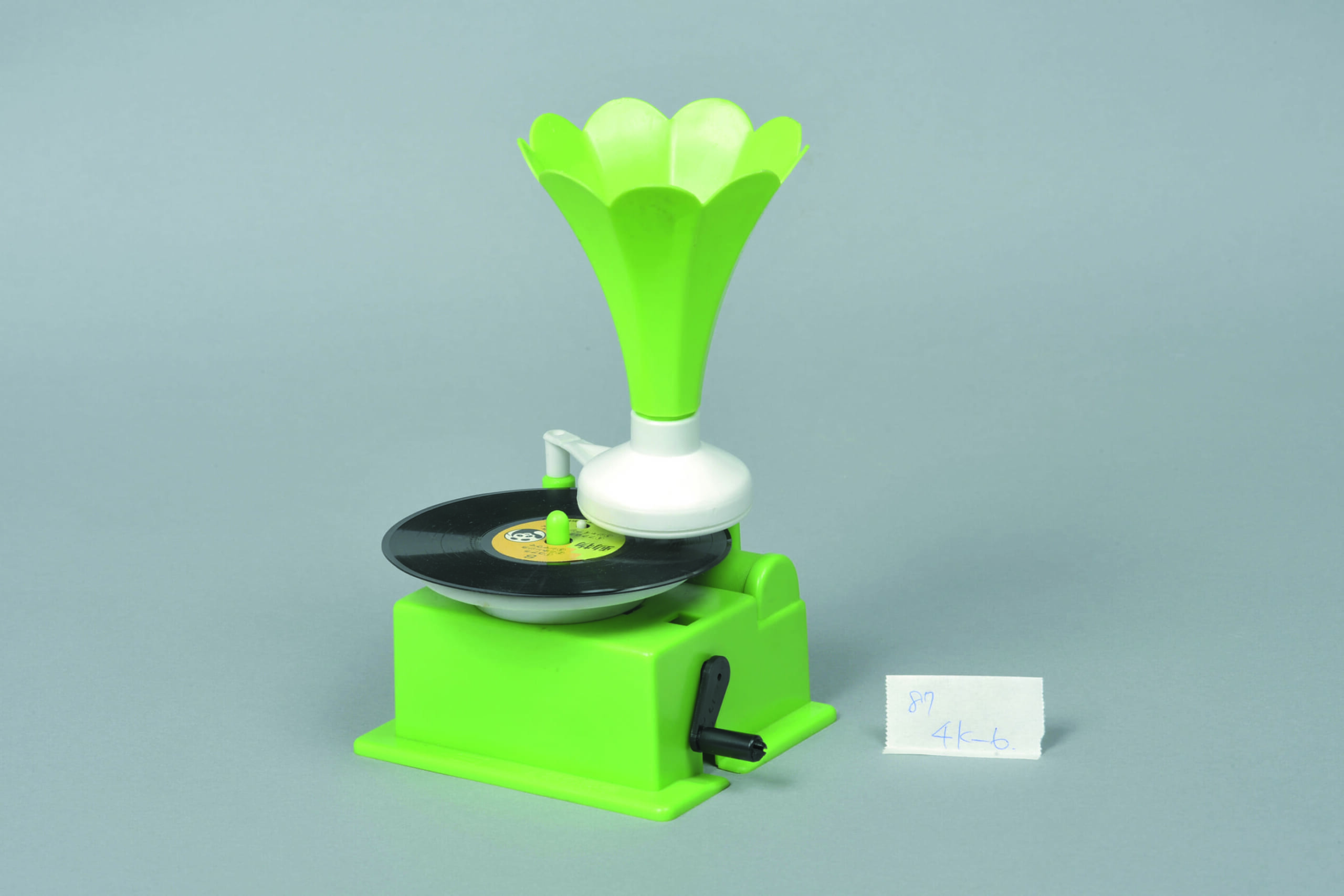 レコードプレーヤー