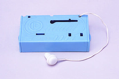 高感度ICラジオ ハイテクくん